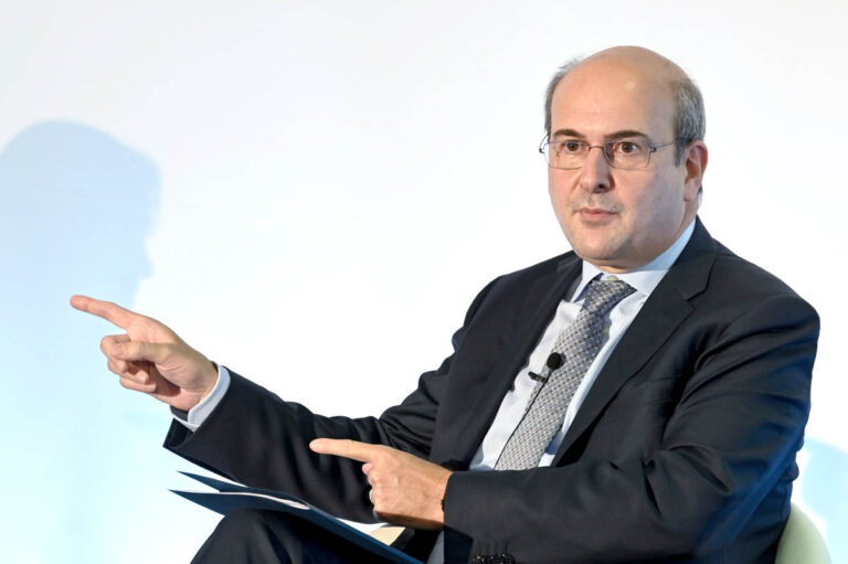 Έρχεται συμπληρωματικός προϋπολογισμός 700 εκατ. ευρώ