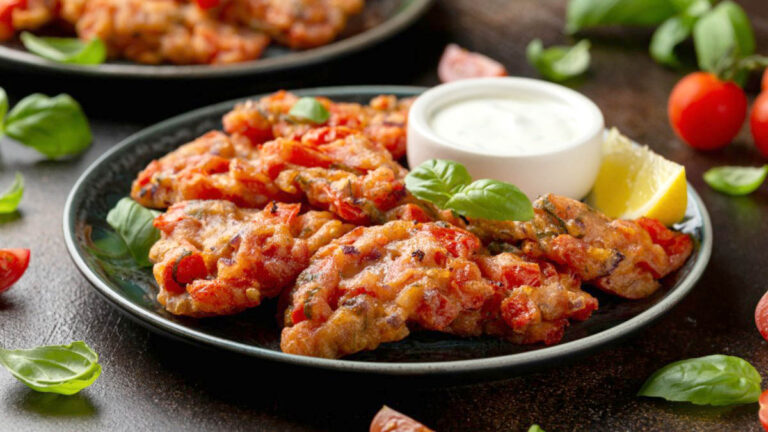 Αφράτοι ντοματοκεφτέδες φούρνου