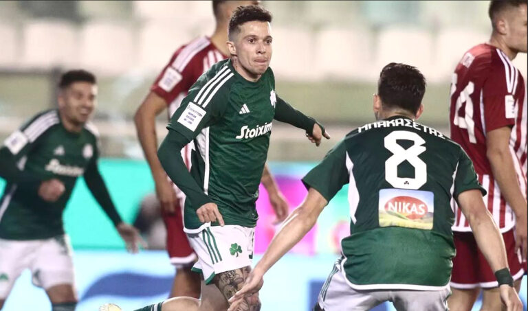 «Βάλε ένα γκολ ρε παιδάκι μου»