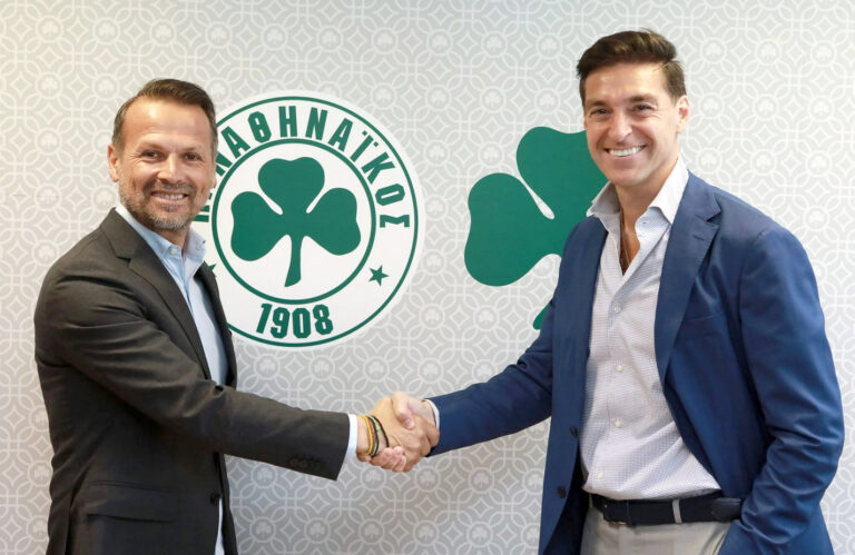 «Βάλε ένα γκολ ρε παιδάκι μου…»