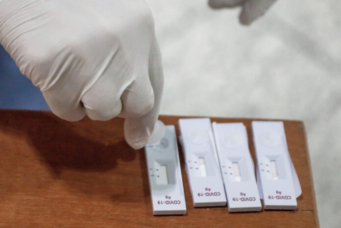 RAPID ΤΕΣΤ ΓΙΑ ΚΟΡΟΝΟΪΟ (ΓΙΩΡΓΟΣ ΚΟΝΤΑΡΙΝΗΣ/EUROKINISSI)