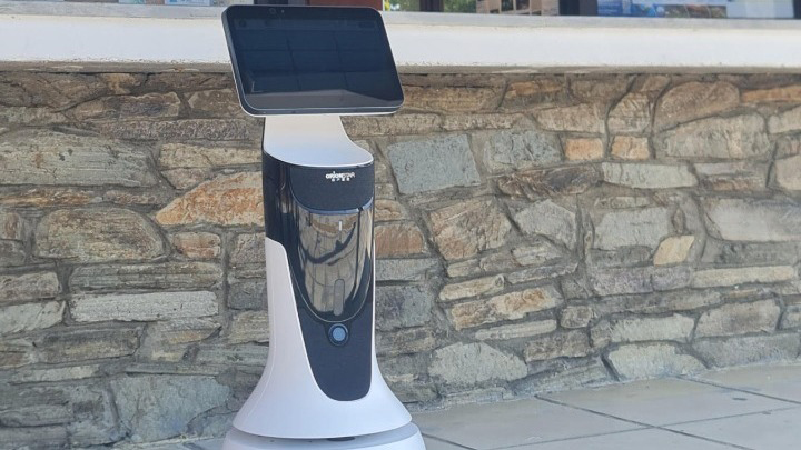 Ρομπότ-ξεναγός ξεναγεί τους επισκέπτες στο Δήμο Βόλβης