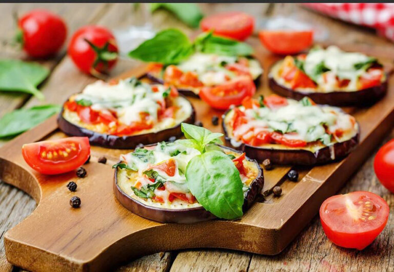 Πίτσα με βάση από μελιτζάνες